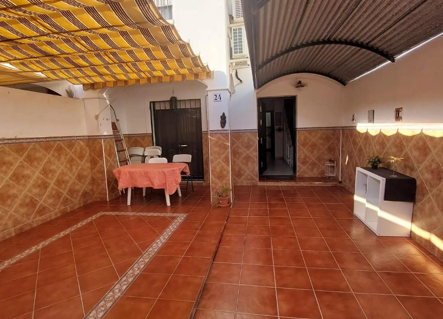 Дом отдыха Вилла Bonita Unifamiliar En Playa Cadiz Пуэрто-Реаль
